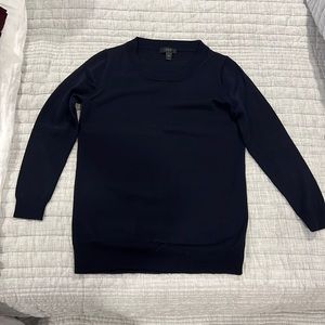 J Crew  navy merino wool light weight sweater size XS